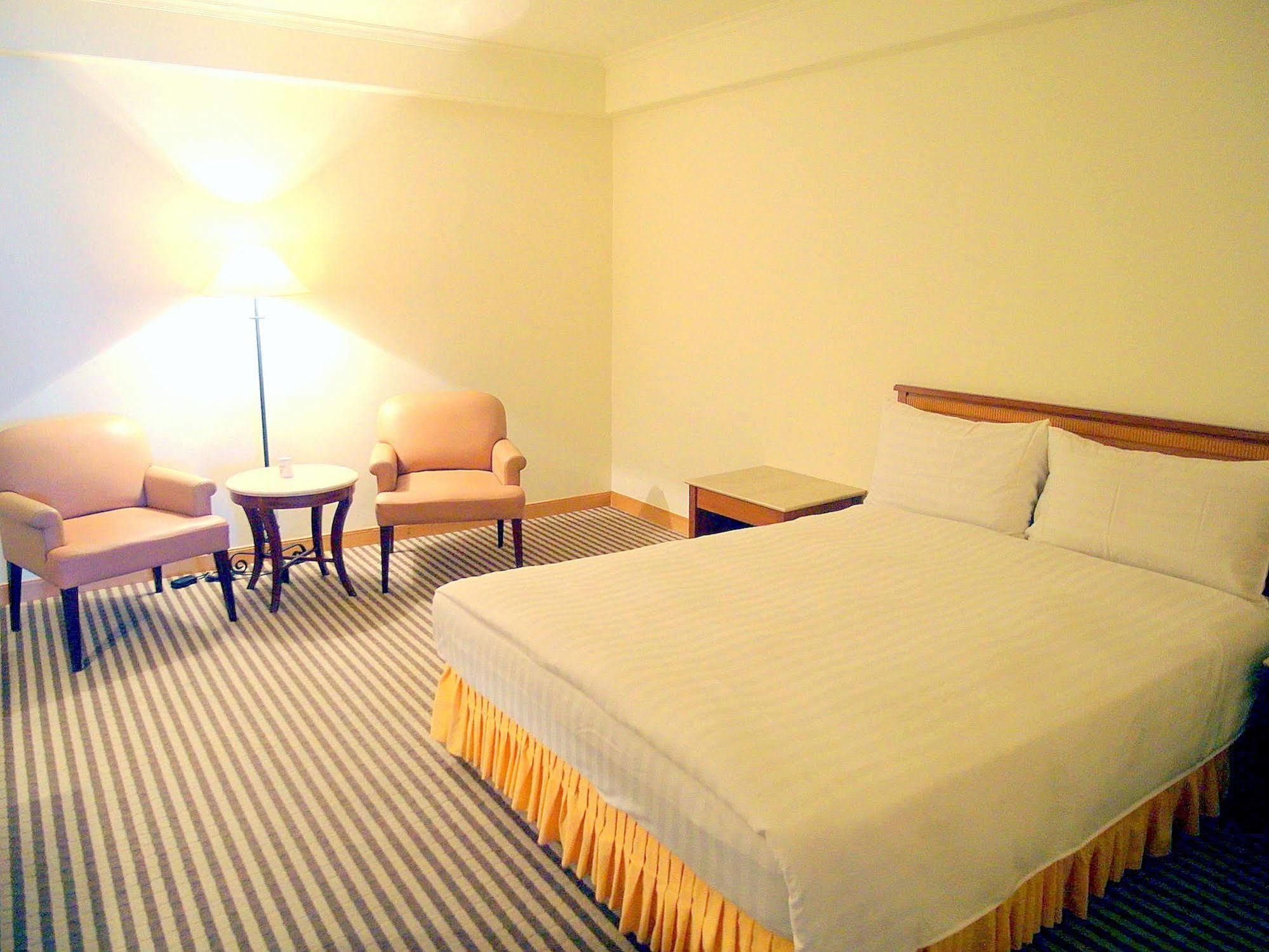 Apollo Hotel Puli Eksteriør billede