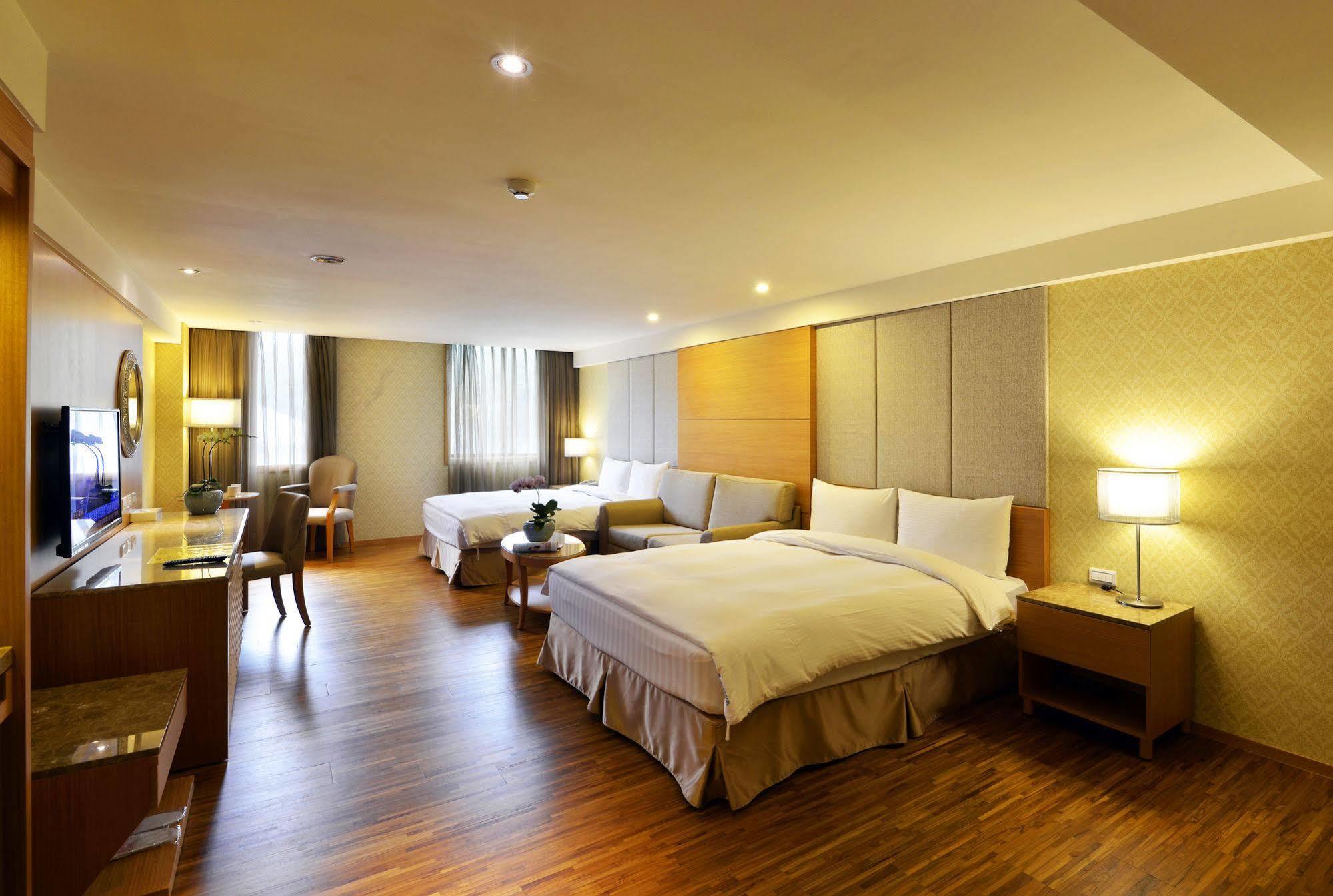 Apollo Hotel Puli Eksteriør billede